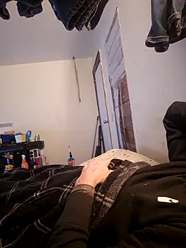 BigDDave6979 online show from 12-15-25, 01:55