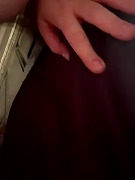 lairarose online show from 12-13-25, 08:04