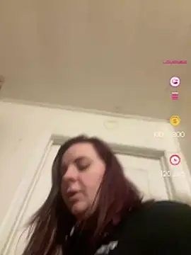 lairarose online show from 04-24-26, 02:57