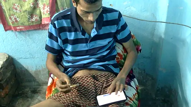 Snapshot of Alex_Suman25 chatting on 10-06-25, 11:55 Alex Suman25 online show from 10-06-25, 11:55