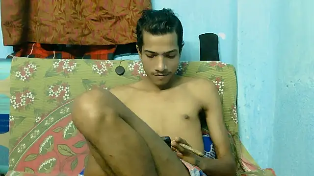 Snapshot of Alex_Suman25 chatting on 09-11-25, 11:32 Alex Suman25 online show from 09-11-25, 11:32