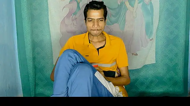 Snapshot of Alex_Suman25 chatting on 03-22-25, 03:20 Alex Suman25 online show from 03-22-25, 03:20