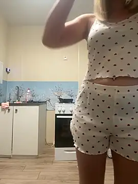 SweetCupcaks online show from 05-30-26, 04:45