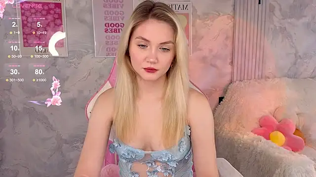 Snapshot of angel_with_flowers chatting on 09-16-25, 02:34 angel with flowers online show from 09-16-25, 02:34