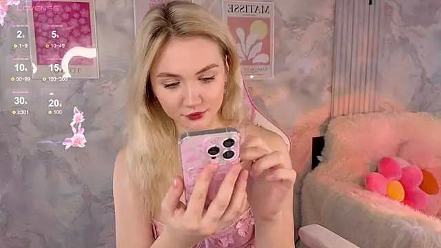 angel with flowers online show from 11-04-25, 04:27