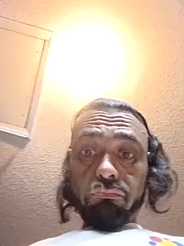 C8L3U online show from 04-15-26, 07:36