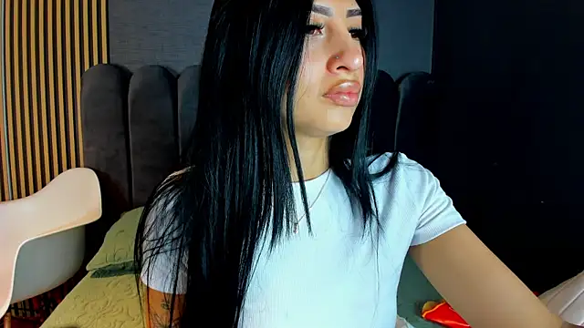 Nicolette ks  online show from 01-08-26, 04:51