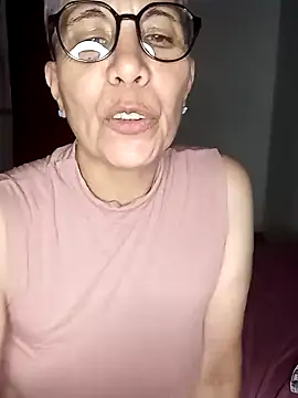 luz bella online show from 12-27-24, 02:47