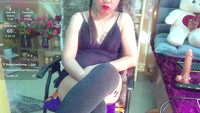 Jerry-Lan online show from 11-25-25, 07:03