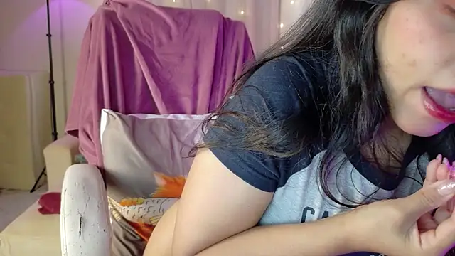 AllisonCatUwU online show from 05-30-26, 03:28