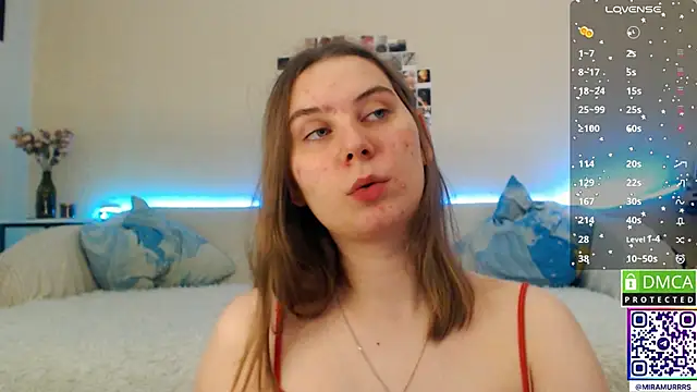 Snapshot of MurrrWorren chatting on 02-04-25, 04:37 MurrrWorren online show from 02-04-25, 04:37