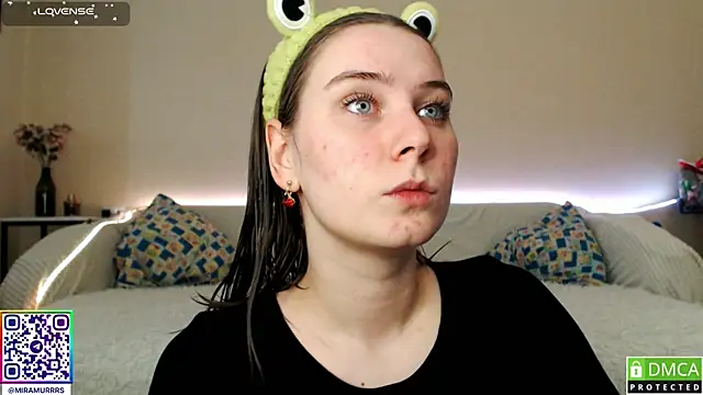 Snapshot of MurrrWorren chatting on 02-20-25, 05:44 MurrrWorren online show from 02-20-25, 05:44