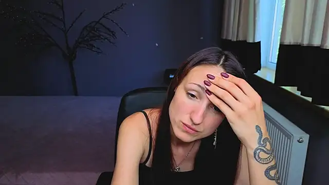 Missis Sofiia online show from 07-17-26, 12:46