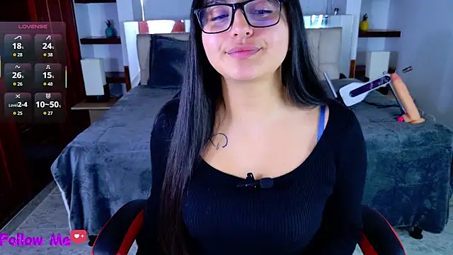 scarlleth  online show from 01-07-26, 12:10