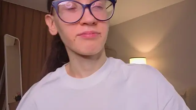 BettyBrowni online show from 03-19-26, 04:07