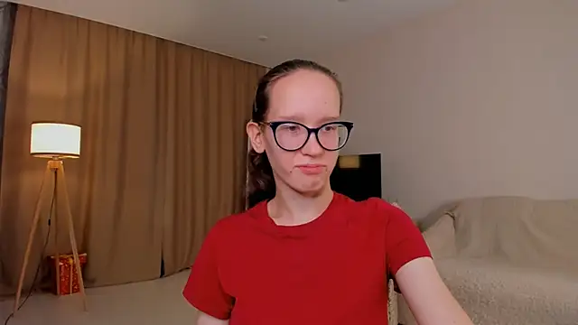 BettyBrowni online show from 10-03-25, 04:08