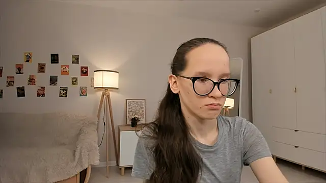 BettyBrowni online show from 03-22-25, 04:15