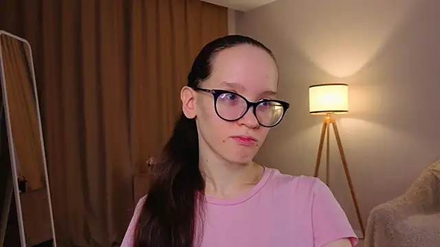 BettyBrowni online show from 01-15-26, 04:10