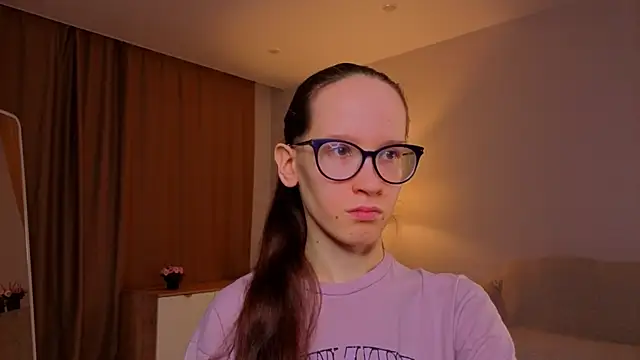 BettyBrowni online show from 03-31-26, 04:09