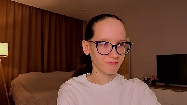 BettyBrowni online show from 04-04-26, 04:13