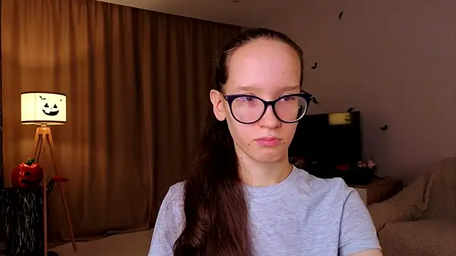 BettyBrowni online show from 11-08-25, 04:10