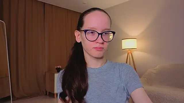 BettyBrowni online show from 12-17-25, 04:12