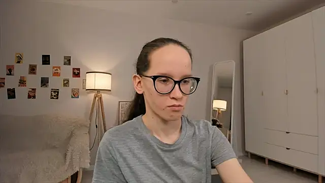 BettyBrowni online show from 03-22-25, 07:20