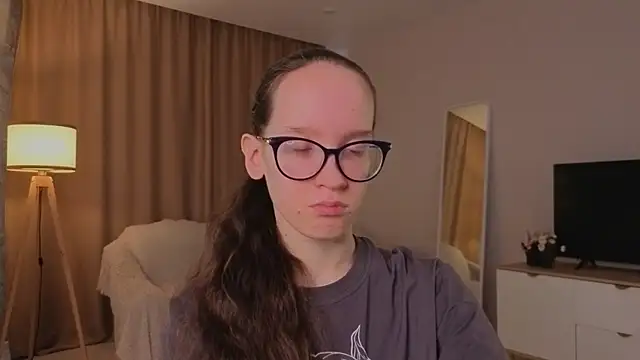 BettyBrowni online show from 05-31-26, 04:13