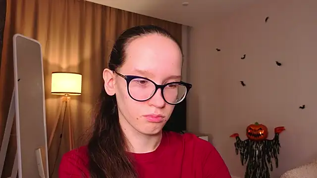 BettyBrowni online show from 11-26-25, 04:07