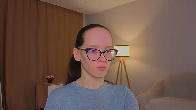 BettyBrowni online show from 03-05-26, 04:03