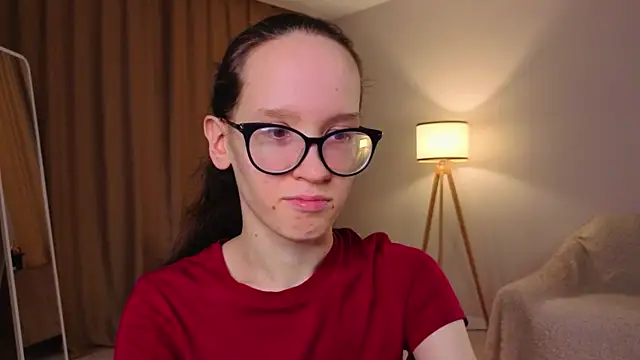 BettyBrowni online show from 01-17-26, 04:10