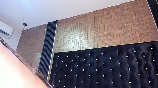 Snapshot of Paola__23 chatting on 11-20-25, 08:53 Paola 23 online show from 11-20-25, 08:53