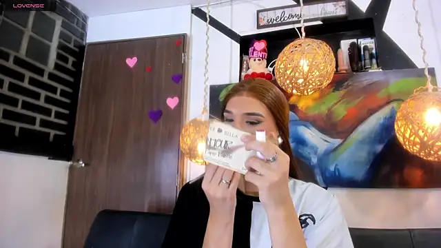 victoria aleia  online show from 03-21-26, 11:19