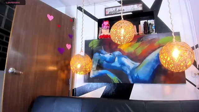 victoria aleia  online show from 04-17-26, 10:45