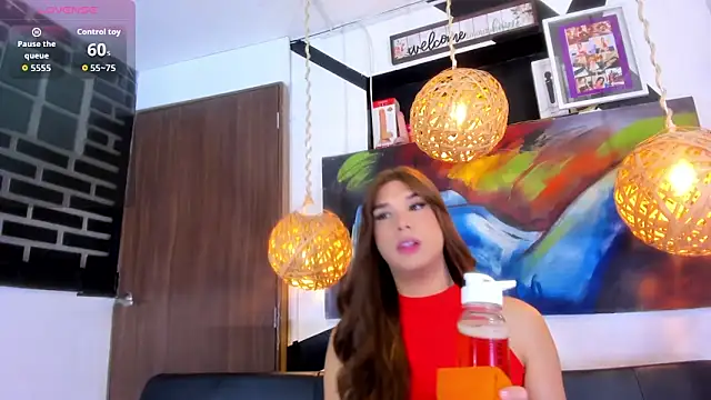 victoria aleia  online show from 10-07-25, 10:11