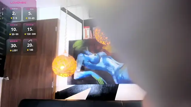 victoria aleia  online show from 10-08-25, 10:54