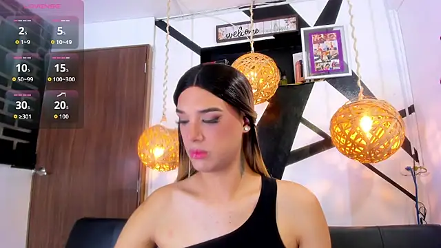 victoria aleia  online show from 10-27-25, 10:00