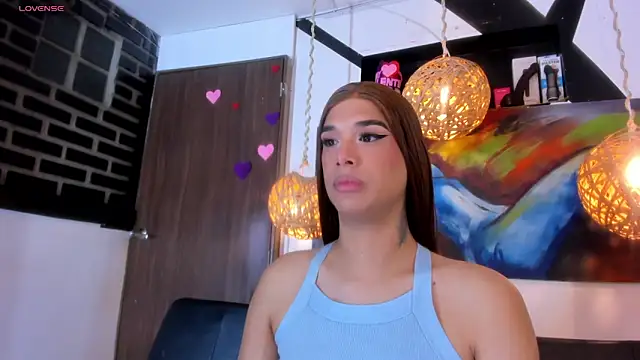 victoria aleia  online show from 05-25-26, 11:36