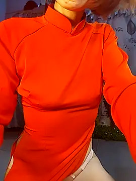 Snapshot of Kami_gaam chatting on 02-18-25, 11:44 Kami gaam online show from 02-18-25, 11:44