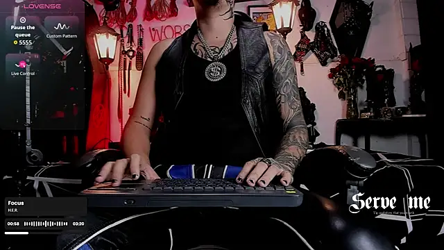 Snapshot of allanhurtss chatting on 04-20-26, 05:47 allanhurtss online show from 04-20-26, 05:47
