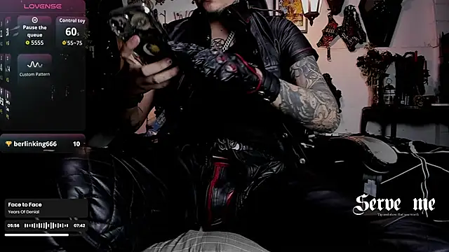 Snapshot of allanhurtss chatting on 06-17-26, 11:03 allanhurtss online show from 06-17-26, 11:03