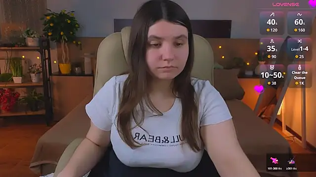 Viola  Shy online show from 05-28-26, 07:31