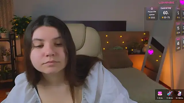 Viola  Shy online show from 05-08-26, 08:23
