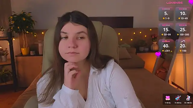 Viola  Shy online show from 04-11-26, 08:01