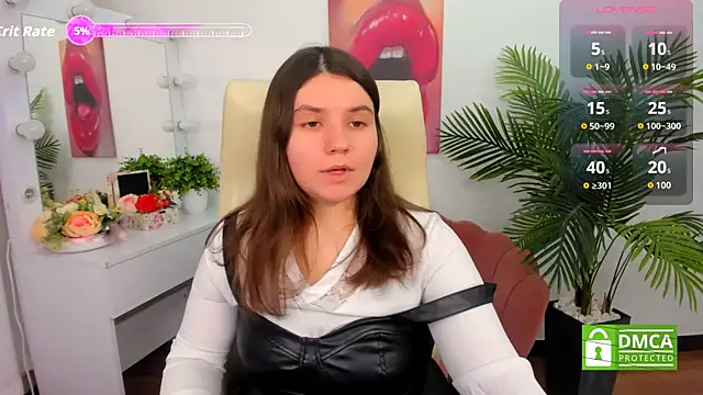 Viola  Shy online show from 10-06-25, 08:31