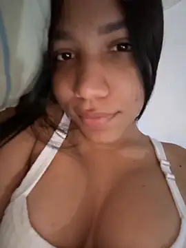 Alissarhys26 online show from 11-04-25, 01:59