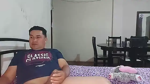 ferchoDC78 online show from 05-13-26, 03:57