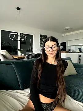 Wildberry  online show from 11-08-25, 08:40