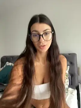 Wildberry  online show from 10-14-25, 07:42