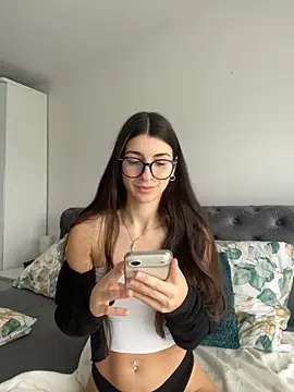 Wildberry  online show from 03-21-26, 08:30